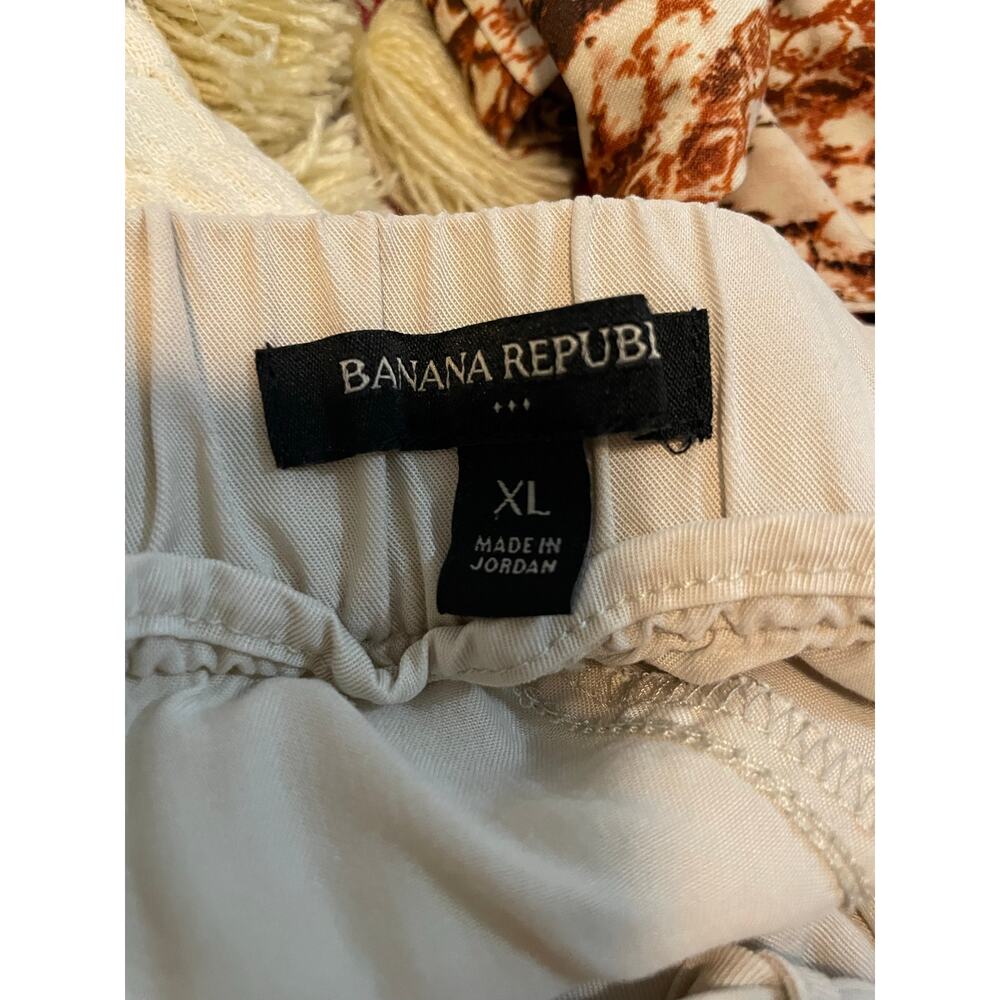 Women’s Banana Republic Pants Size XL - Picture 5 of 5